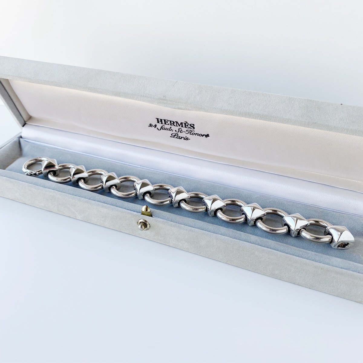 SOLD】Vintage HERMES Lancelot Bracelet | Nice&S SOLD】Vintage HERMES Lancelot Bracelet | Nice&S