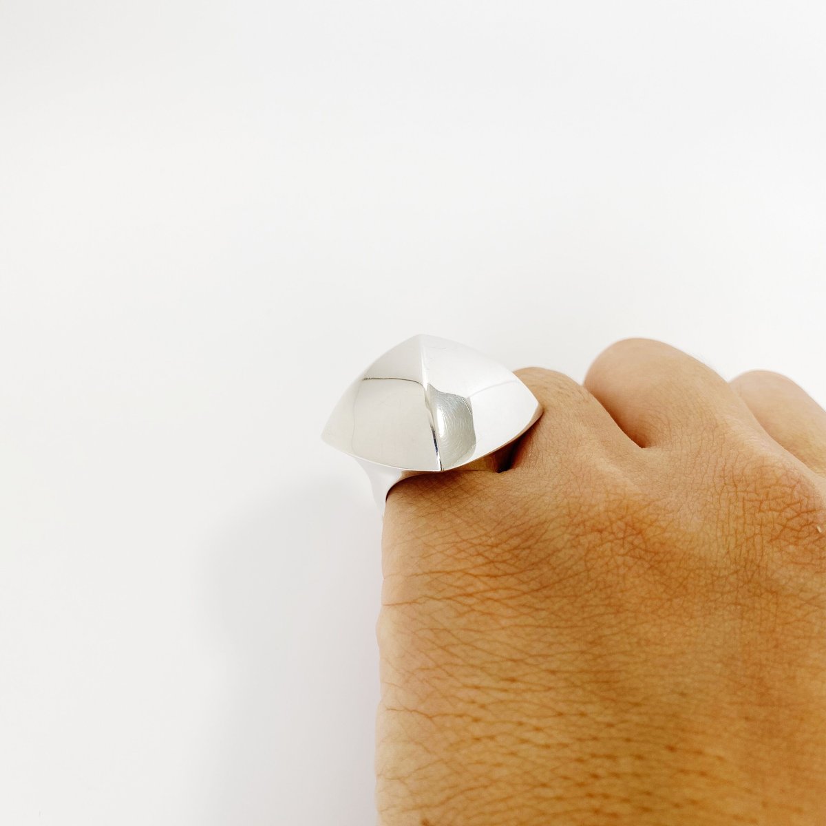 SOLD】HERMES Collier de Chien Rock TGM Ring | N