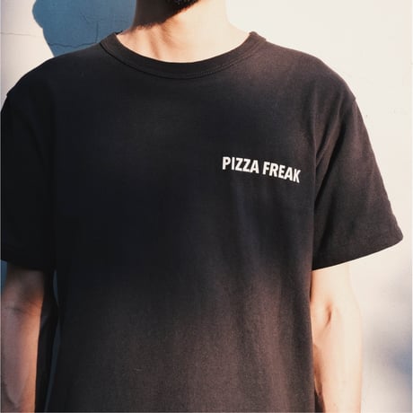 PIZZA FREAK T 「黒」