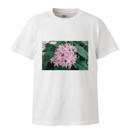 ピンクの花Tシャツ