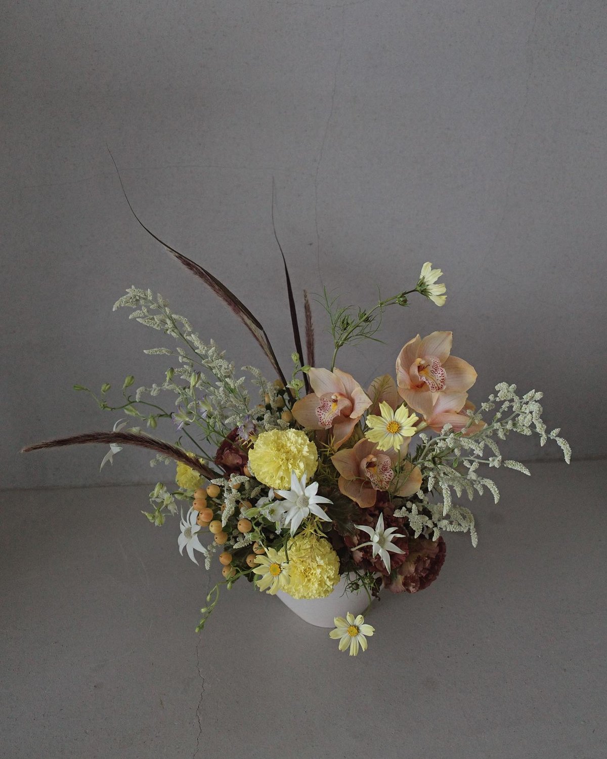 Order Arrangement (M) | Grótta Flower Lab