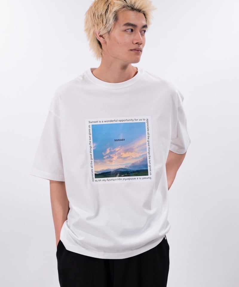 097 彩空フロントプリントTシャツ | 502EASY
