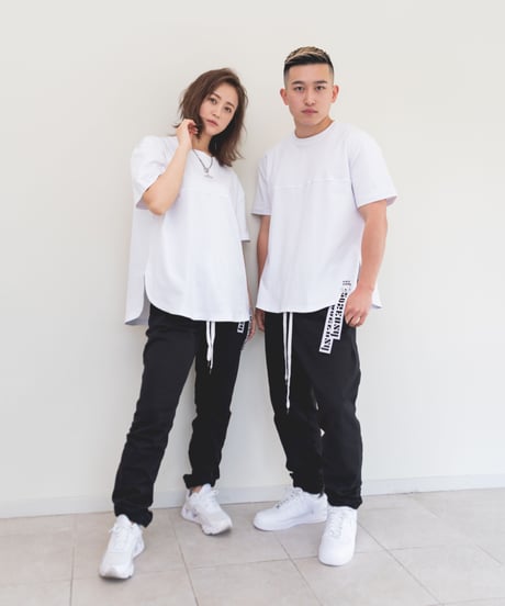 #002　スウェットパンツ