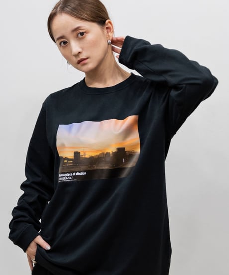 #067　彩空フロントプリントロングTシャツ　BLACK