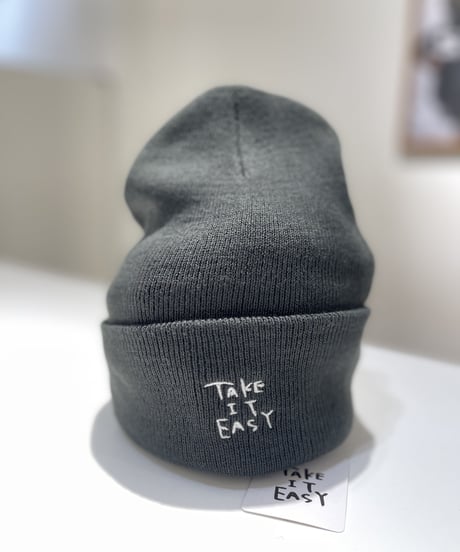 #075　 TAKE it EASY手書き刺繍 ニットキャップ　DARK GREY