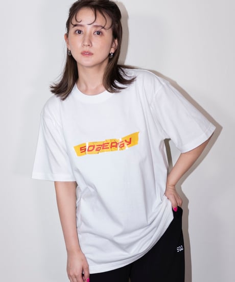 #050　Barricade Tape T‐シャツ WHITE