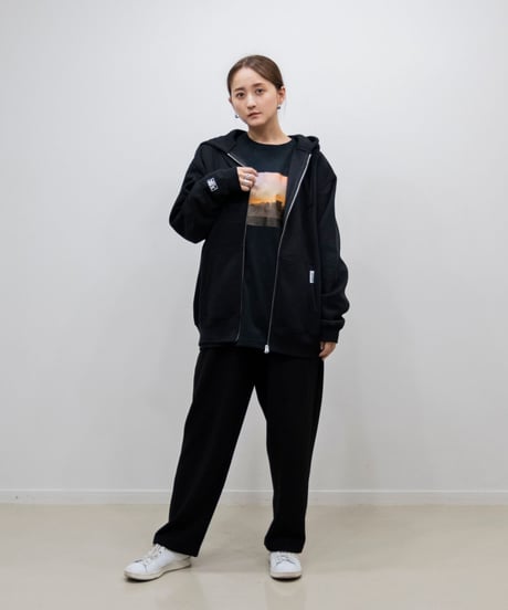 #067　彩空フロントプリントロングTシャツ　BLACK