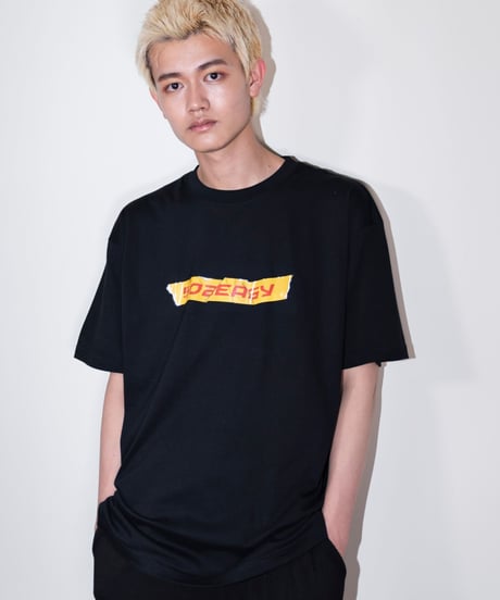 #050　Barricade Tape T‐シャツ BLACK