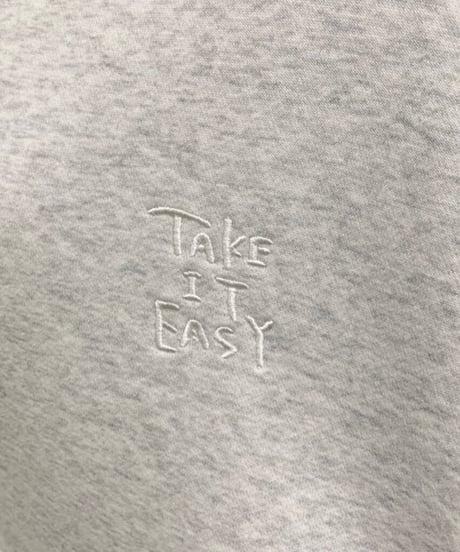 #077　 TAKE it EASY手書き刺繍 フーディトップス