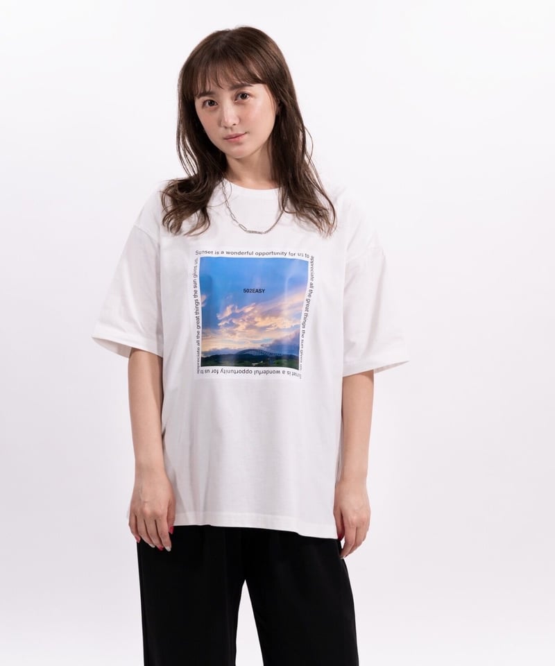 097 彩空フロントプリントTシャツ | 502EASY