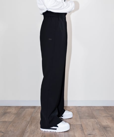 #035　タックワイドパンツ