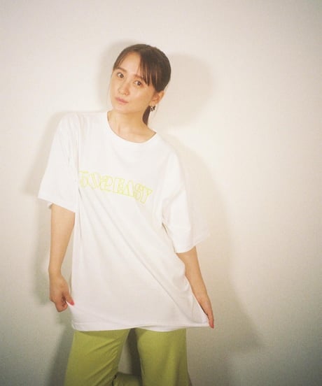 #051　Neon Logo T-シャツ WHITExYELLOW