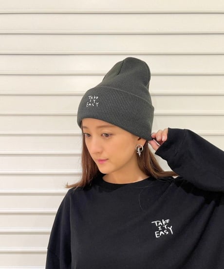#075　 TAKE it EASY手書き刺繍 ニットキャップ　DARK GREY