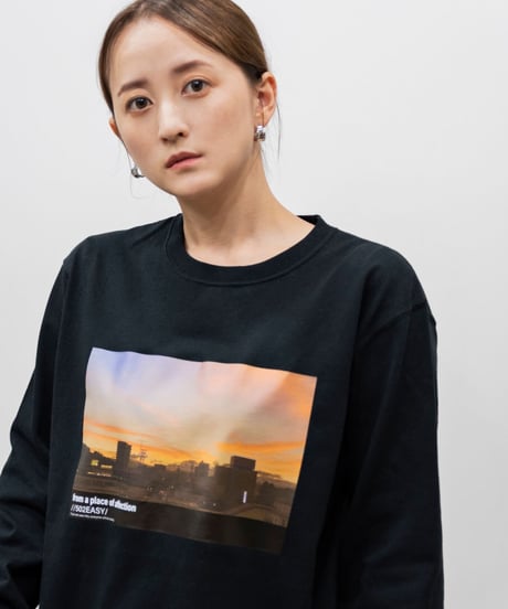 #067　彩空フロントプリントロングTシャツ　BLACK