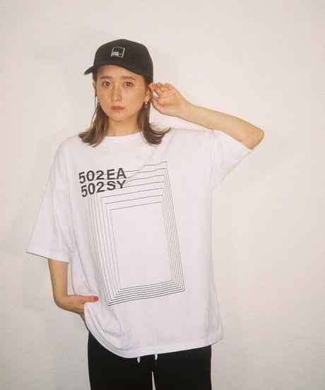 #044　The Squares Overlap T‐シャツ WHITE