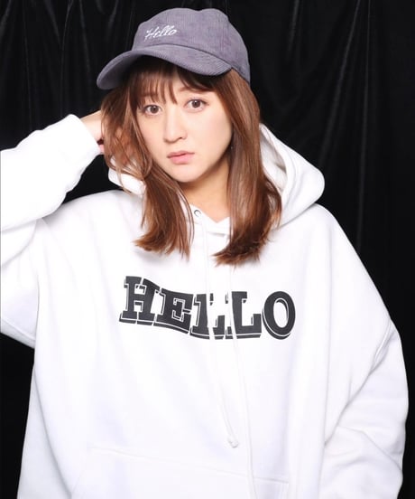 #169　502EASY HELLOプリントフーディトップス