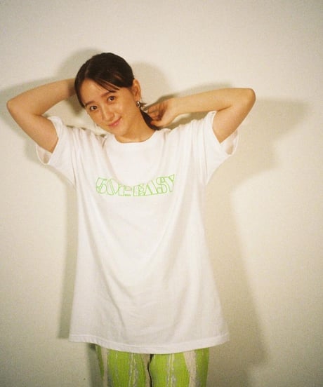 #051　Neon Logo T-シャツ WHITExGREEN