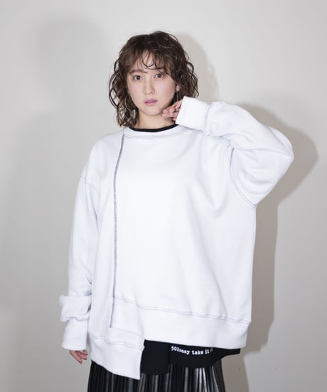 #031　アシメスウエット　WHITE