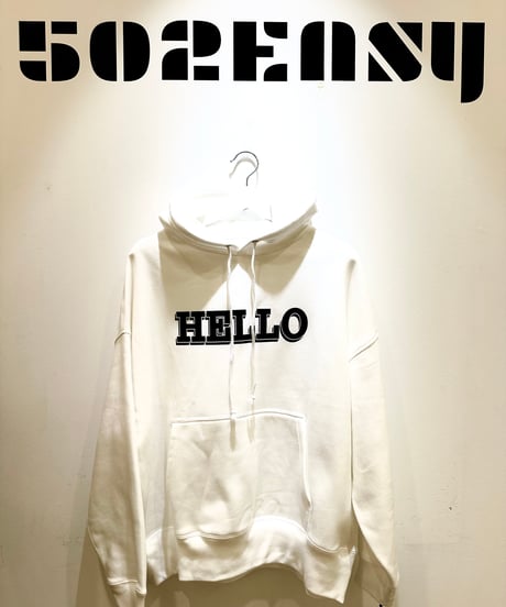 #169　502EASY HELLOプリントフーディトップス