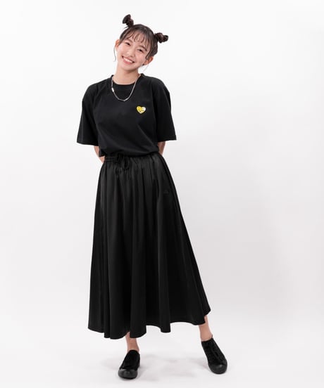 ［志田音々さんコラボアイテム］#104　502EASY X N ハート刺繍Tシャツ BLACK