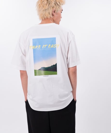 #099　彩空バックプリントTシャツ ~PUT YOUR FEET UP~