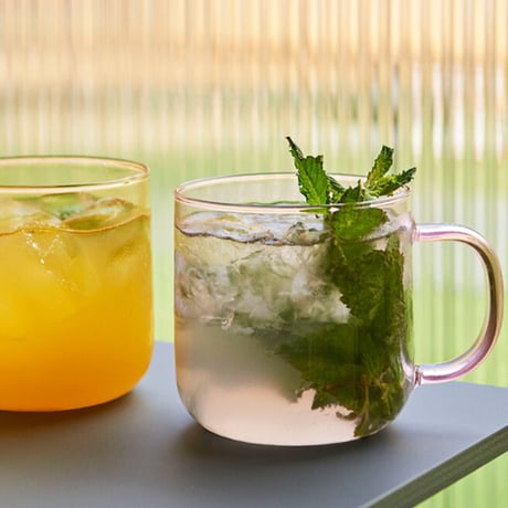 BOROSILICATE MUG