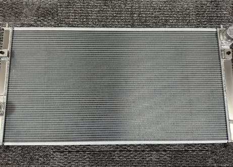 新発売キャンペーンLLC1台分プレゼント‼　 DRL製サイドタンク【極】アルミラジエター  GR86(ZN6) /GR86(ZN8) /BRZ(ZC6) /BRZ(ZD8)