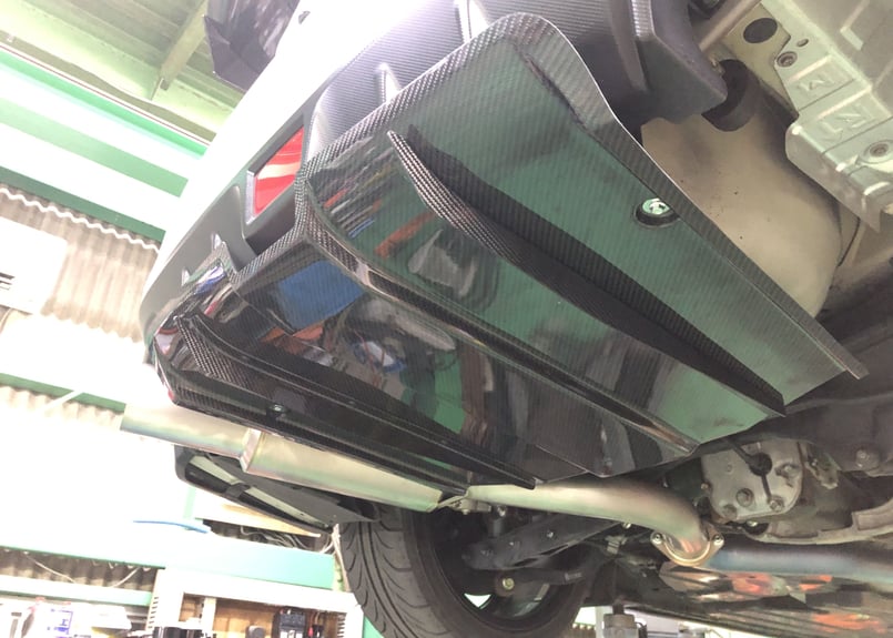 MAXONDesign製リアデュフューザー　フォージドカーボン仕様 MAXONDesign製リアデュフューザーフォージドカーボン仕様