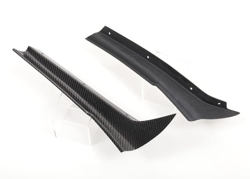 近藤エンジニアリング カーボンカナード雅MIYABI下段　WRX後期バンパー用 匠projectカーボンカナードWRXSTI/S4後期用【雅MIYABI】下段 (表