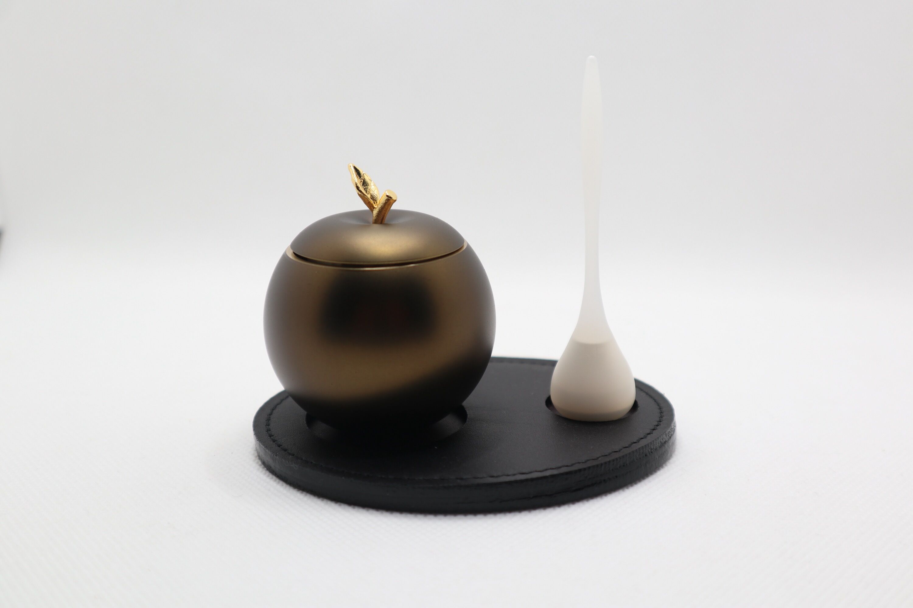 りんご型おりん | 沼野佛具 ONLINE STORE
