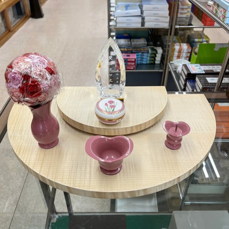手元供養ステージ（半月）