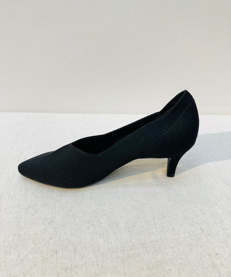 ニットパンプス