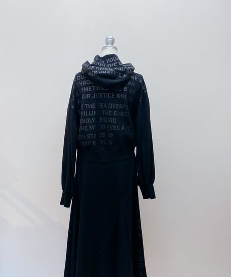backロゴフーディ&フレアスカート ※上下別売り