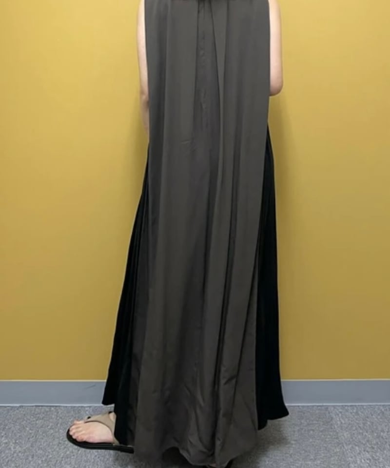 新品 配色 タックワンピース バイカラー グレージュ 茶 紺 バイカラータックワンピース | Aujourd'hui