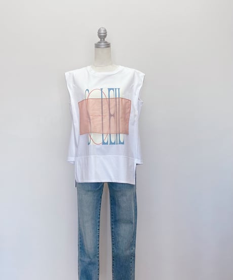 タックスリーブ グラフィックTシャツ