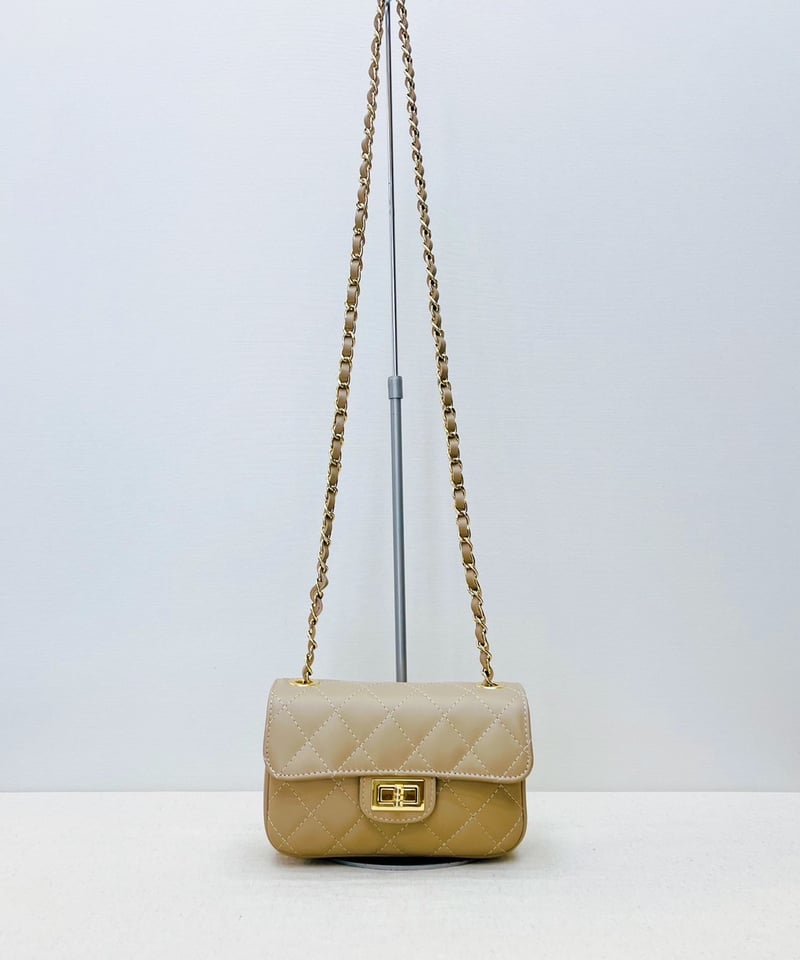 キルティングチェーンショルダーバッグ | Aujourd'hui
