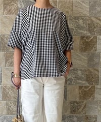 バックzipブラウス