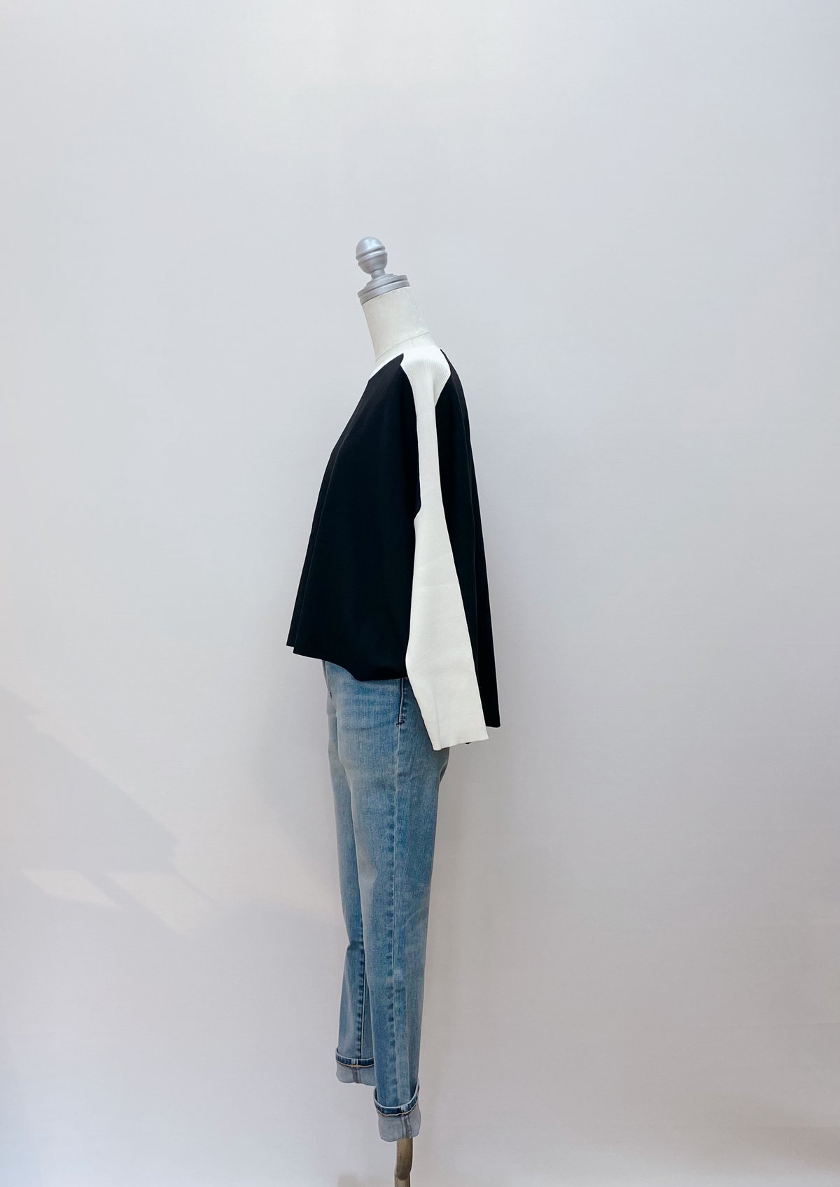 ２５FW【新品未使用 アルチビオ】配色リブサイド切り替えプルオーバー38号 袖リブ切替 配色ワイドプルオーバー | Aujourd'hui