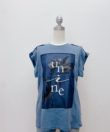 ボタニカルグラフィックTシャツ