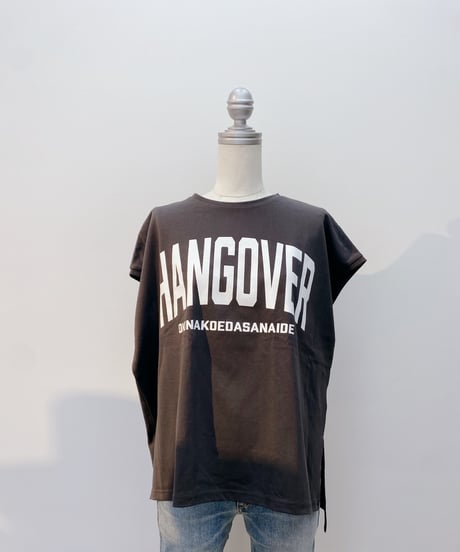 ロゴTシャツ