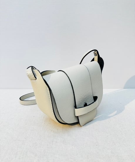 フラップデザインbag