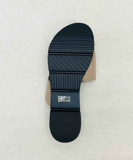 トングサンダル