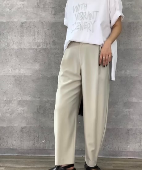 箔プリントロゴルーズTシャツ
