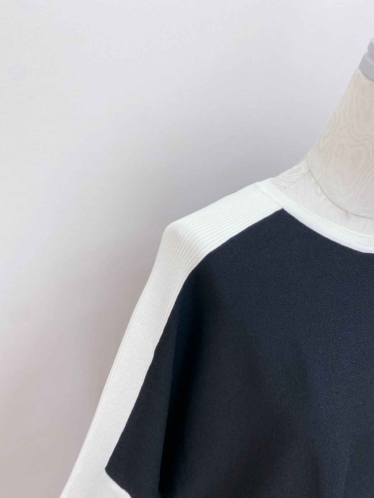 袖リブ切替 配色ワイドプルオーバー | Aujourd'hui