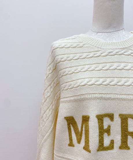 ケーブルロゴ刺繍プルオーバー