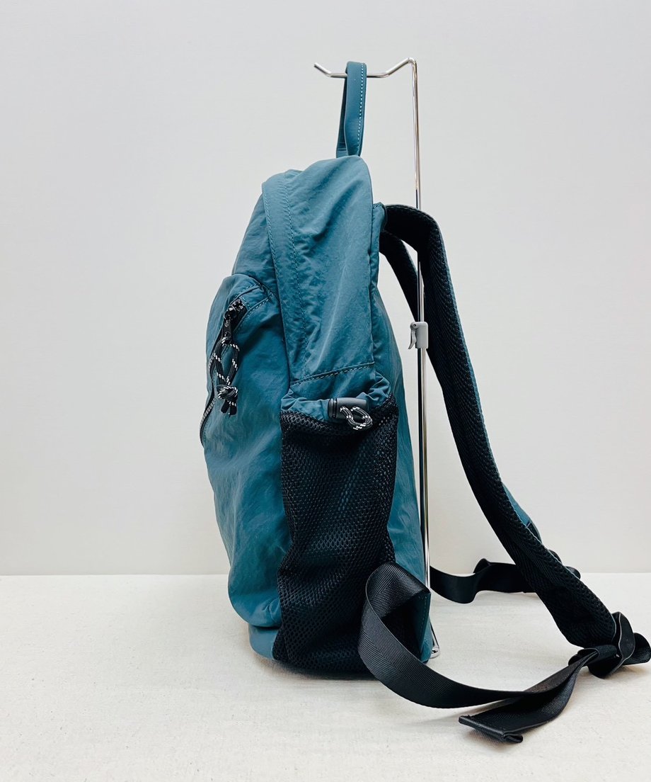 697c35db9d83275311adb00e