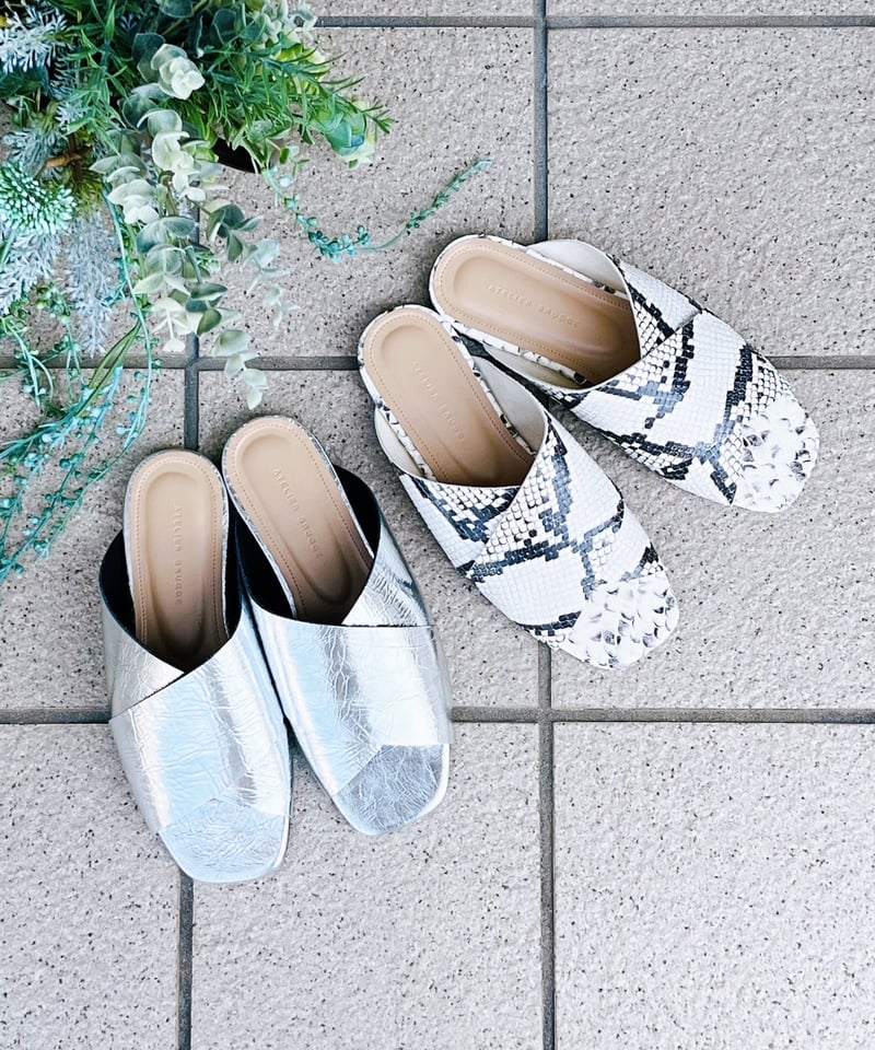 【美品】チャコ (22) サンダル フラット バイカラー クロスベルト 定番 AZUL BY MOUSSY | クロスベルトステッチサンダル (サンダル
