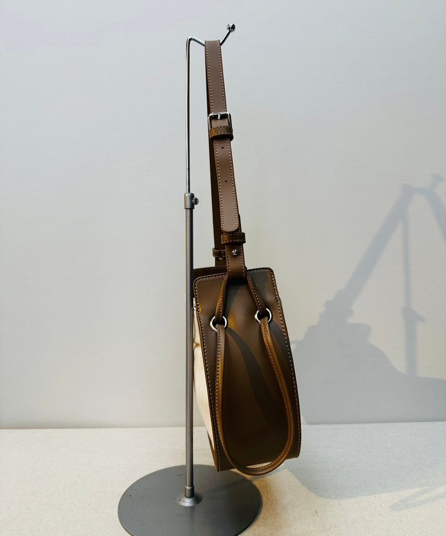 66a5c50de126f819c51c9585