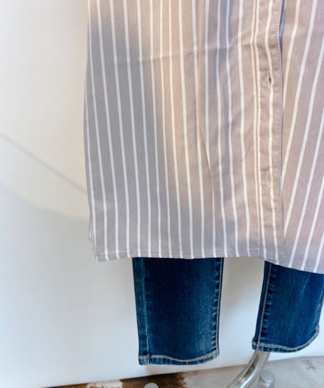 バックリボンストライプロングシャツ