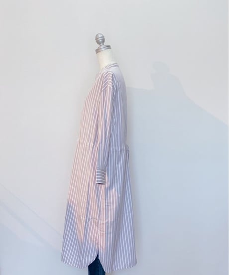 バックリボンストライプロングシャツ